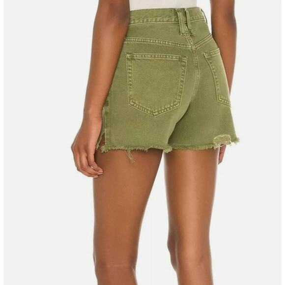 WE THE FREE Free People Makai Cutoff Shorts Khaki Green Distressed Raw Hem 27 - Picture 2 of 9